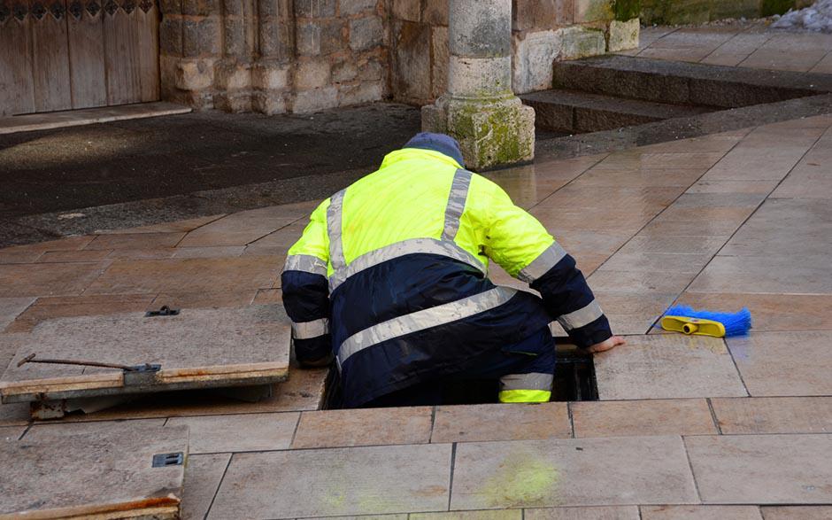 débouchage canalisation prix Compiègne